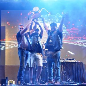 ????????????????????????????????????